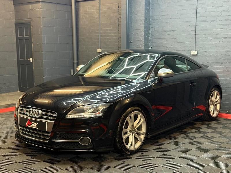 Usado Audi TTS 272 HP (200 kW) 2012 Preto Coupé