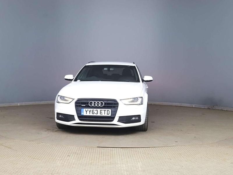 Used Audi A4 Black Edition 177 HP (130 kW) 2013 White Estate