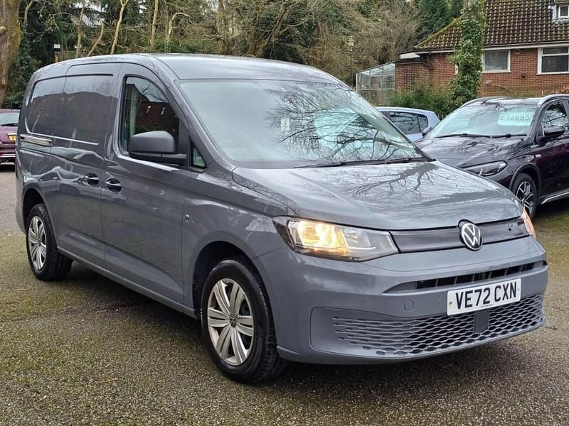 Used VW Caddy Maxi S 102 HP (75 kW) 2023 Grey MPV