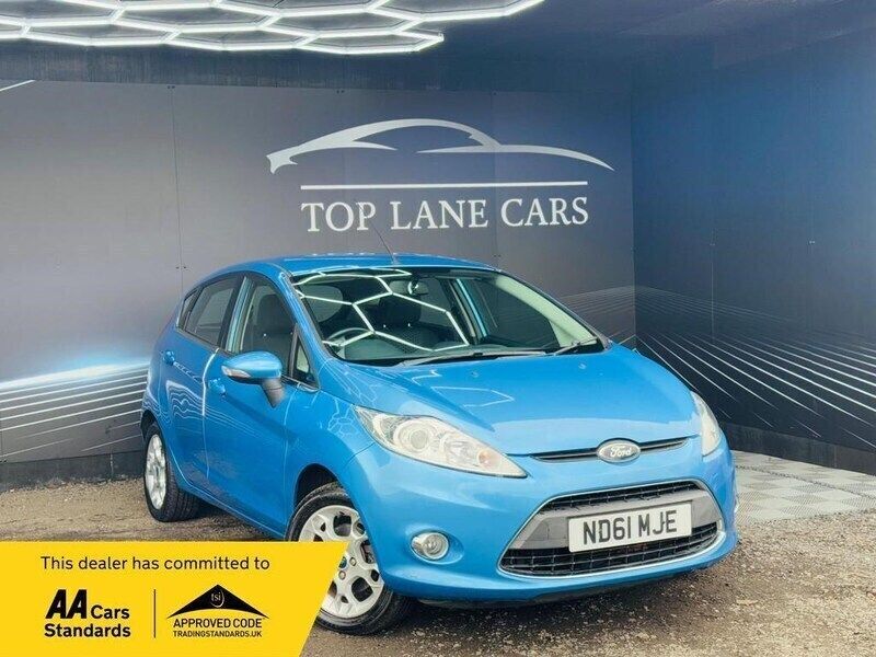Blue Used 2011 Ford Fiesta Zetec Hatchback | £4,400 (Fair price) - Image 1/3