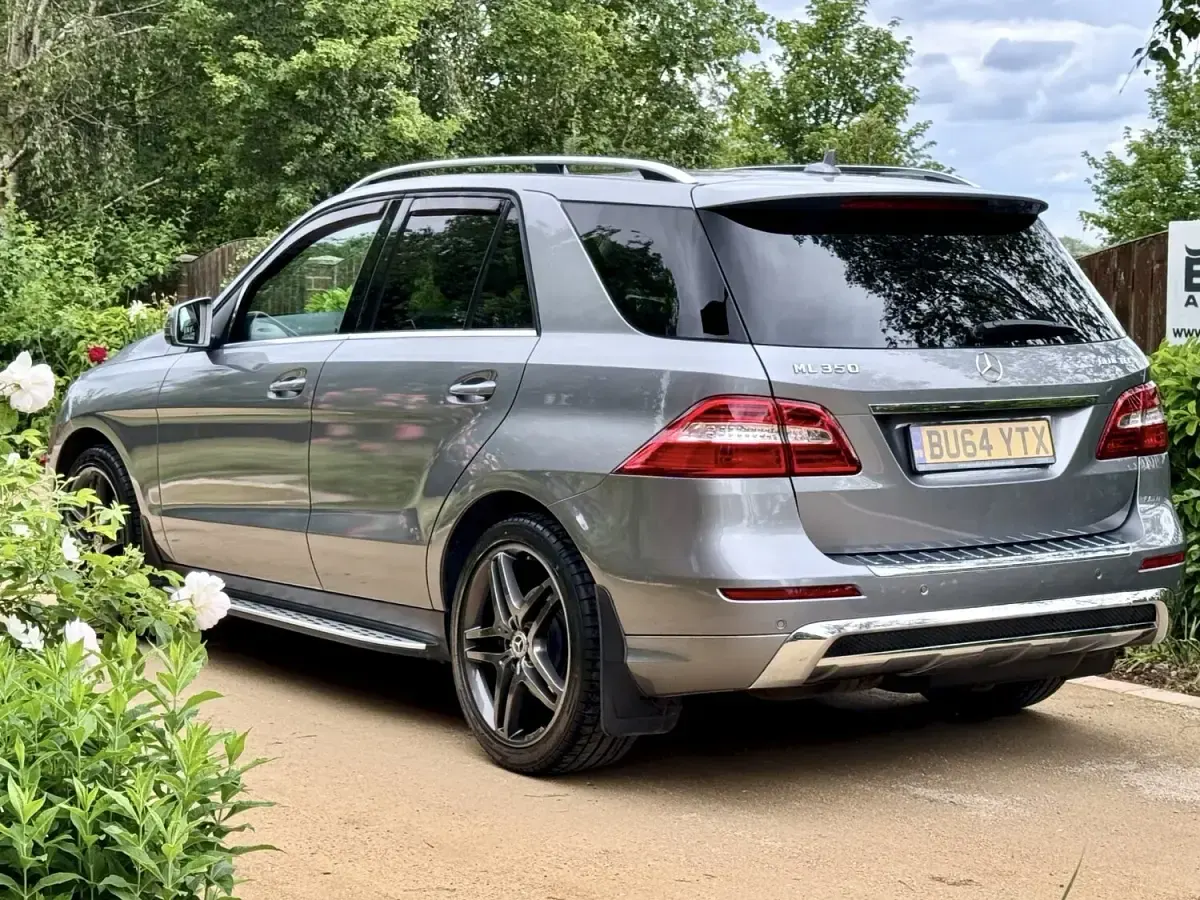 Used Mercedes ML350 AMG line 258 HP (189 kW) 2015 Silver SUV
