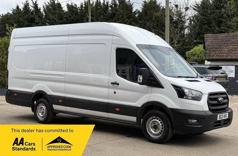 Begagnad Ford Transit S 130 HK (95 kW) 2021 Vit Van