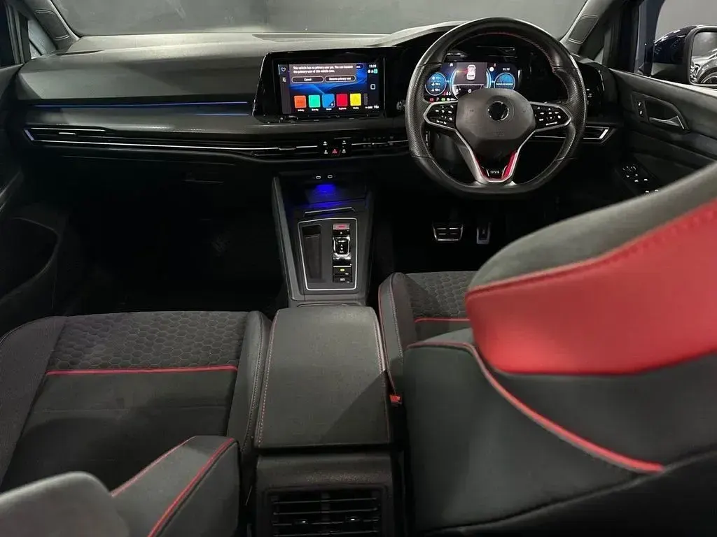 Used VW Golf VII GTI Clubsport 300 HP (220 kW) 2021 Blue Hatchback