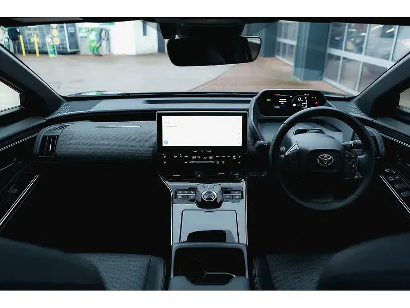 Used Toyota bZ4X 160 kW (218 HP) 2024 Black SUV