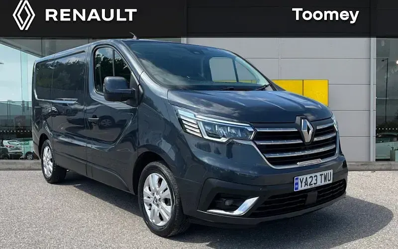 Used Renault Trafic 131 HP (96 kW) 2023 MPV