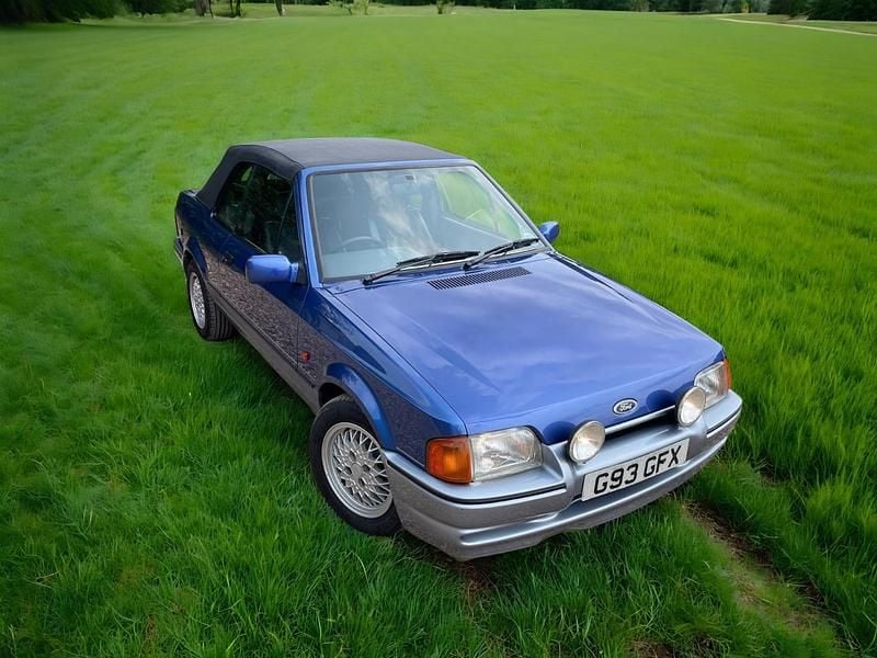 Used Ford Escort 105 HP (77 kW) 1990 Blue