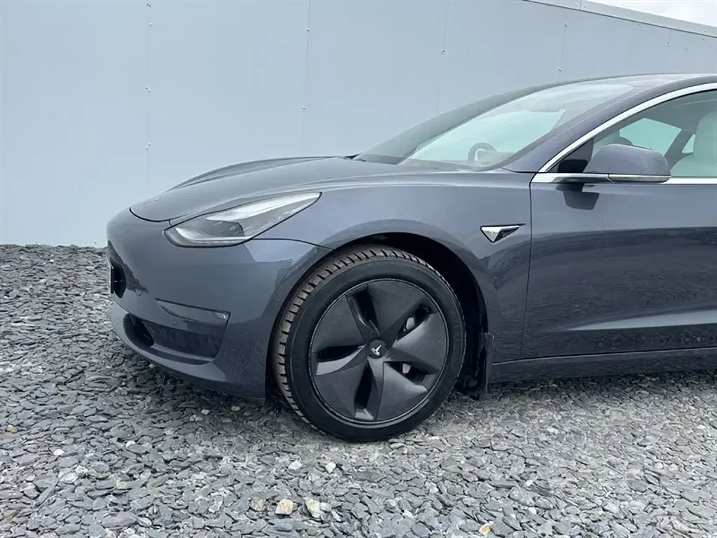 Used Tesla Model 3 Performance 461 kW (627 HP) 2019 Grey Sedan