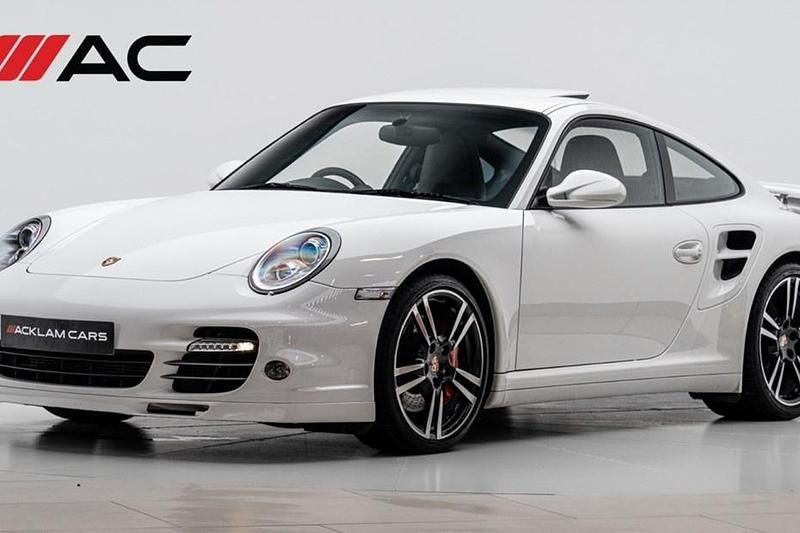 White Used 2010 Porsche 911 Coupe | £69,990 (Expensive) - Image 1/1