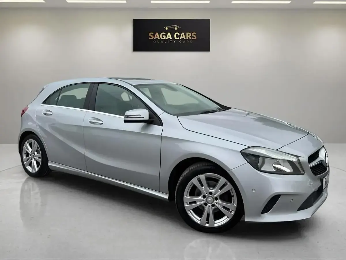 Used Mercedes A180 Executive 109 HP (80 kW) 2017 Silver Hatchback