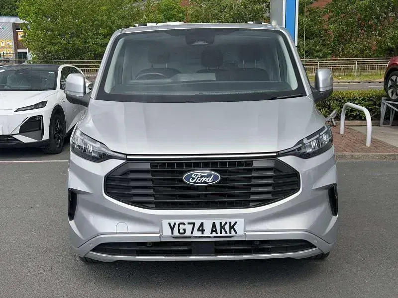 Used Ford Transit Custom Limited 136 HP (100 kW) 2024 Silver Van