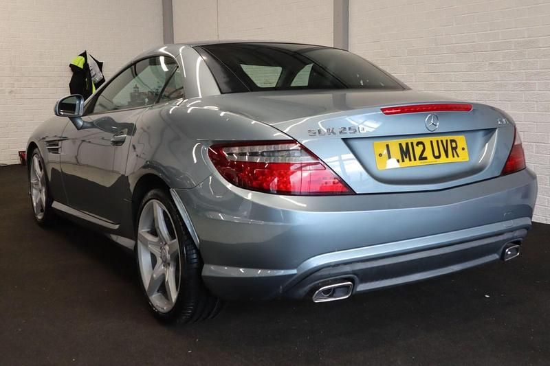 Used Mercedes SLK250 AMG 204 HP (150 kW) 2012 Silver Cabriolet