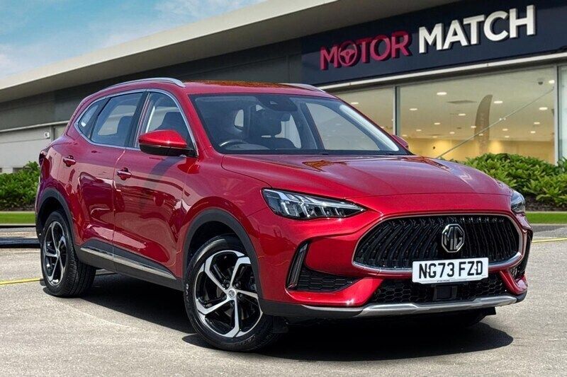 Red Used 2024 MG HS SE SUV | £16,390 (Good price) - Image 1/4