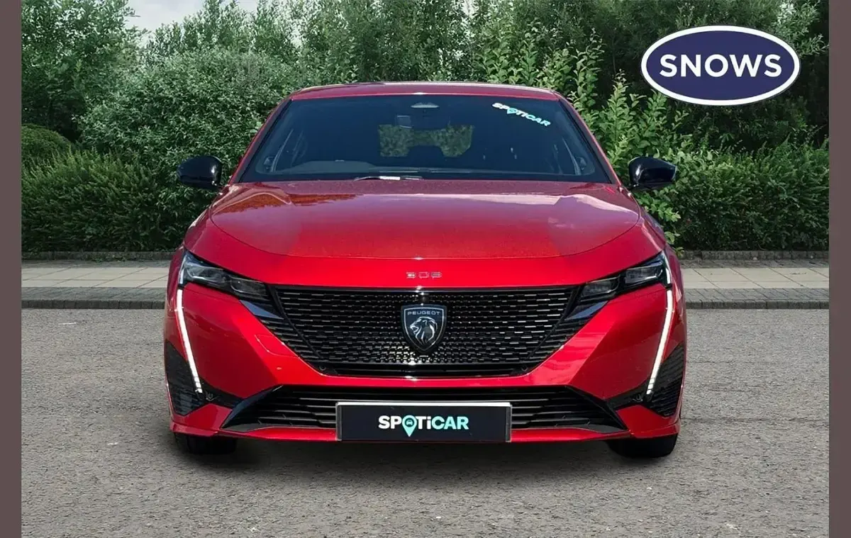 Used Peugeot 308 Premium 225 HP (165 kW) 2022 Elixir red Hatchback