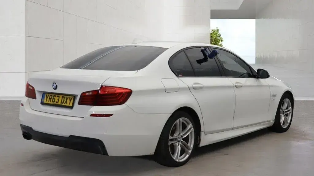 Begagnad BMW 520 M Sport 2013 Vit Sedan