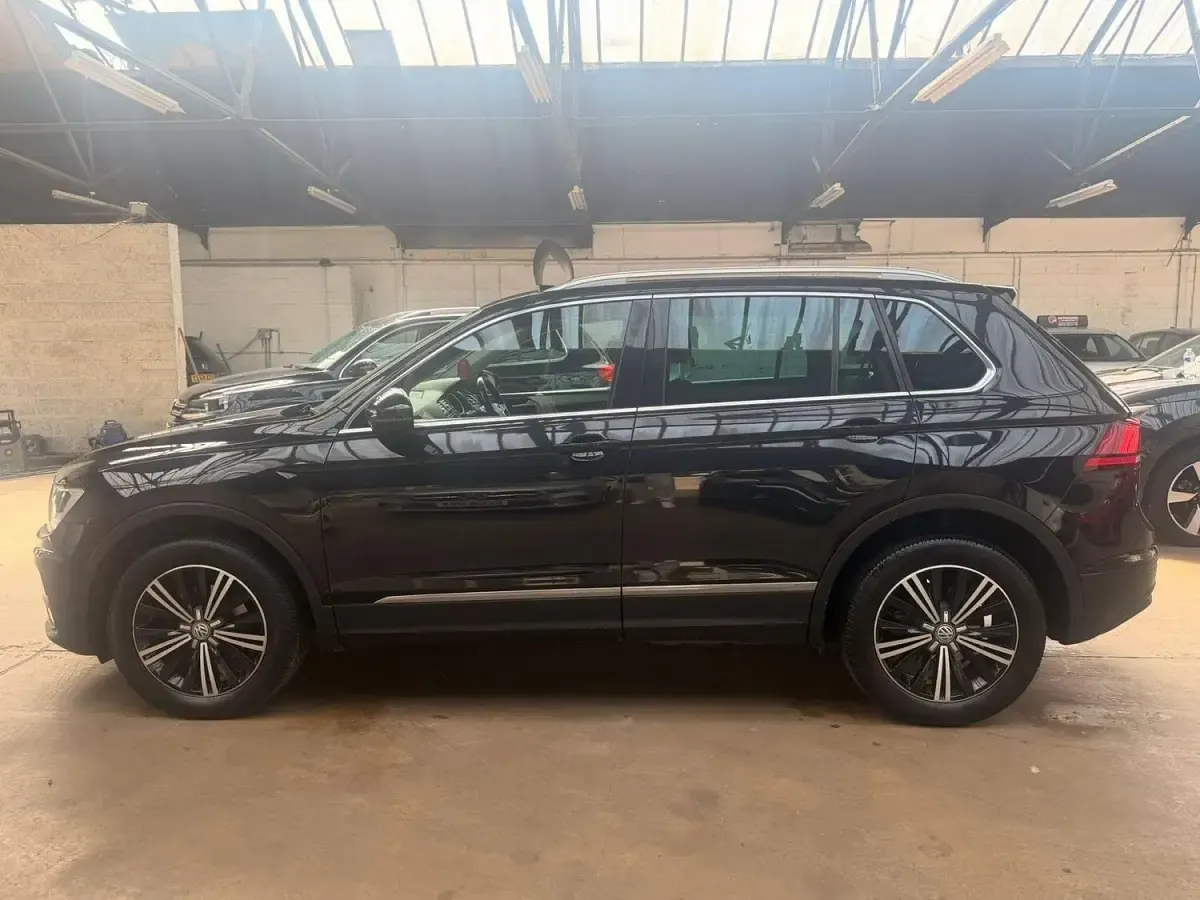 Used VW Tiguan SE 150 HP (110 kW) 2016 Black SUV