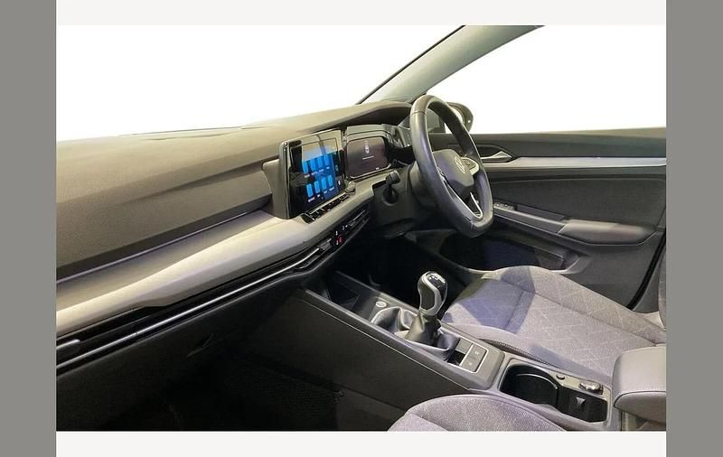 Used VW Golf VIII Life 110 HP (80 kW) 2023 Grey Hatchback