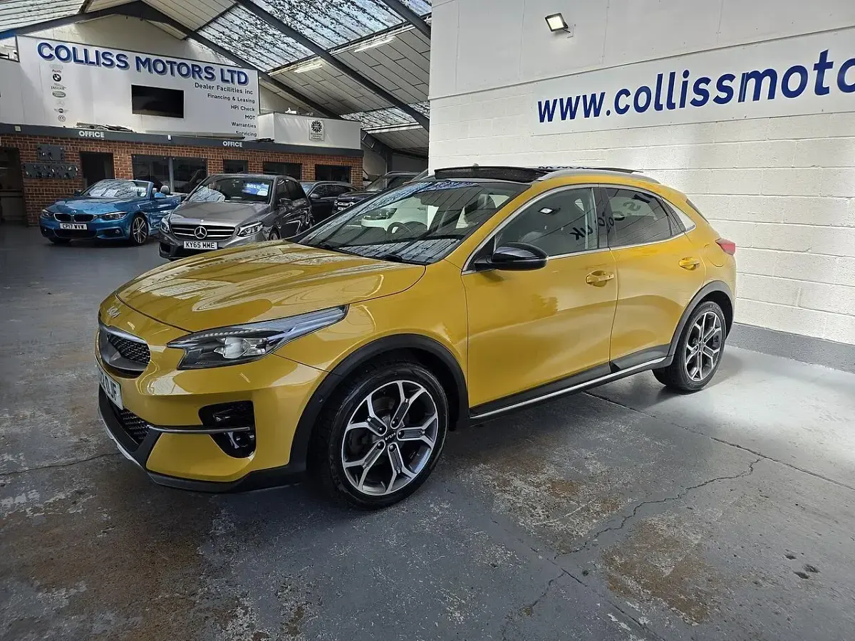 Used Kia XCeed 158 HP (116 kW) 2022 Yellow SUV
