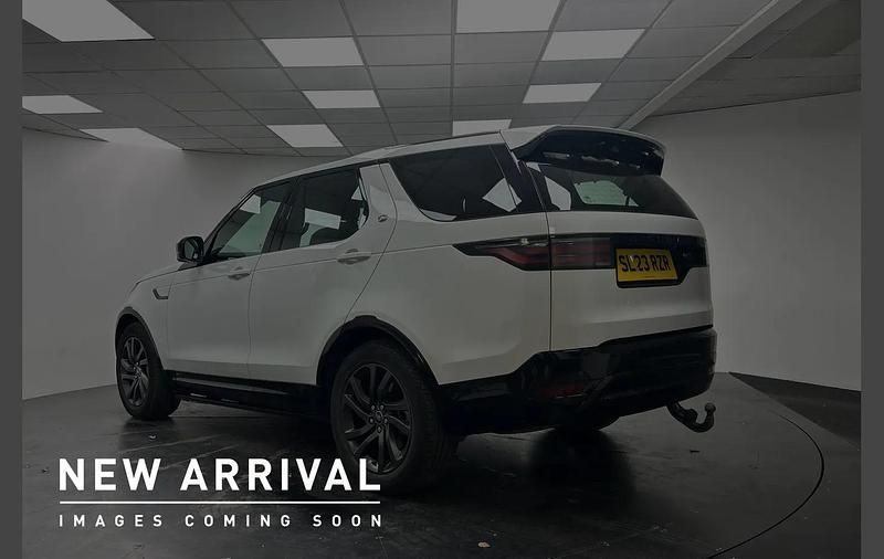 Used Land Rover Discovery 5 R-Dynamic 245 HP (180 kW) 2023 White SUV