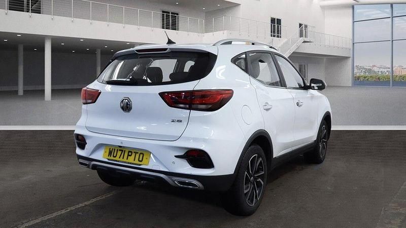 Used MG ZS Exclusive 111 HP (81 kW) 2021 White SUV