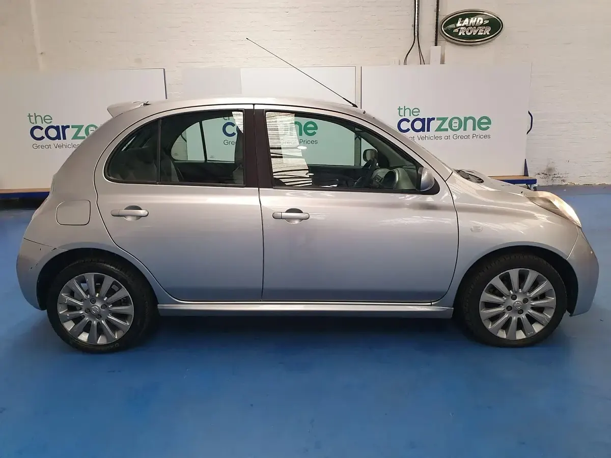 Used Nissan Micra 88 HP (64 kW) 2008 Silver Hatchback