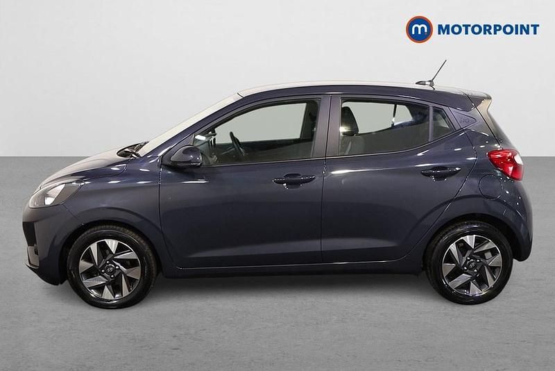 Used Hyundai i10 Advanced 79 HP (58 kW) 2025 Grey Hatchback