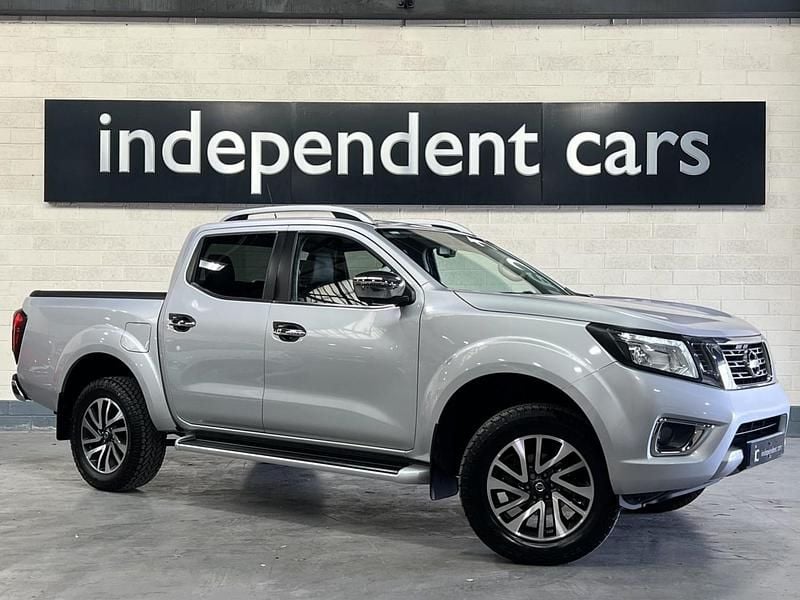 Silver Used 2018 Nissan Navara Tekna Pickup | £16,495 (Fair price) - Image 1/4