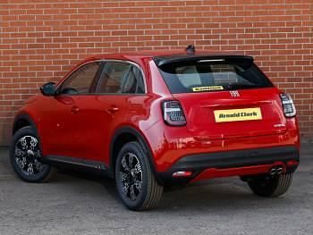 New Fiat 600 136 HP (100 kW) 2026 Red SUV