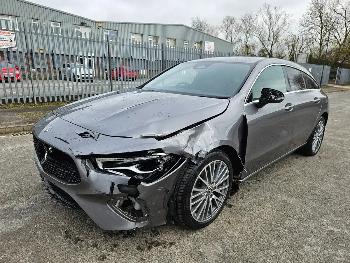 Used Mercedes CLA180 Executive 136 HP (100 kW) 2025 Grey Sedan