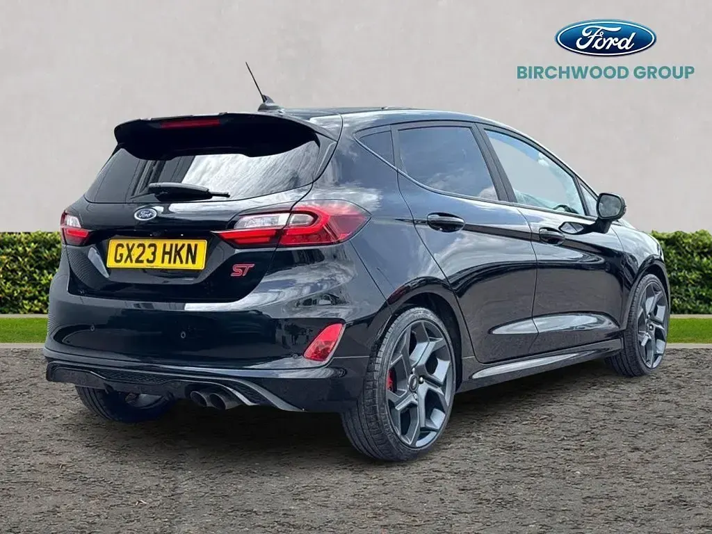 Used Ford Fiesta ST 200 HP (147 kW) 2023 Black Hatchback