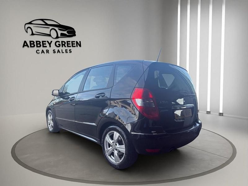 Used Mercedes A160 Avantgarde 2010 Black Hatchback