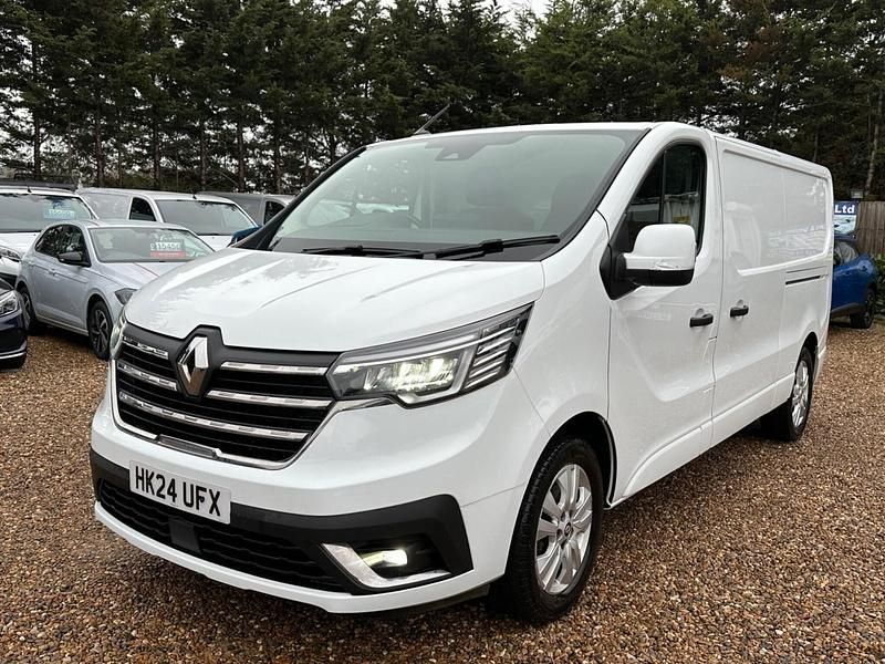 Used Peugeot Expert Premium 2023 White Van