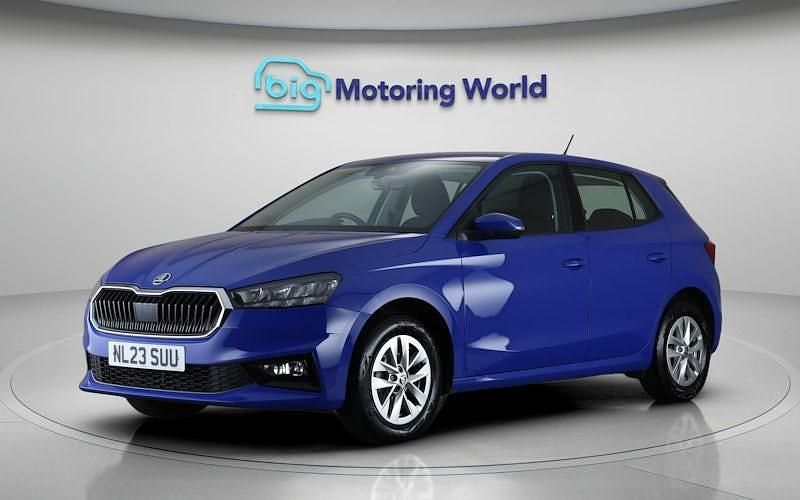 Used Skoda Fabia Comfort 80 HP (58 kW) 2023 Blue Hatchback