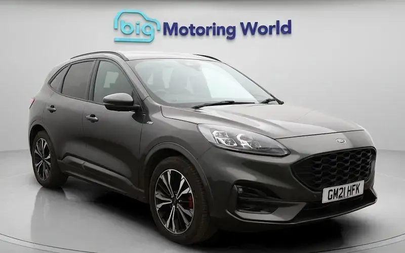Begagnad Ford Kuga ST-Line 150 HK (110 kW) 2023 SUV