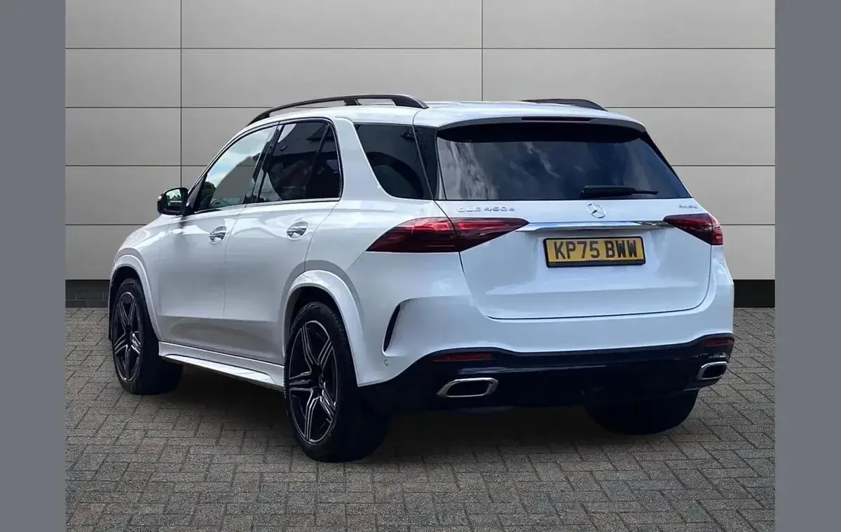 Used Mercedes GLE450 AMG Urban 389 HP (286 kW) 2025 White SUV