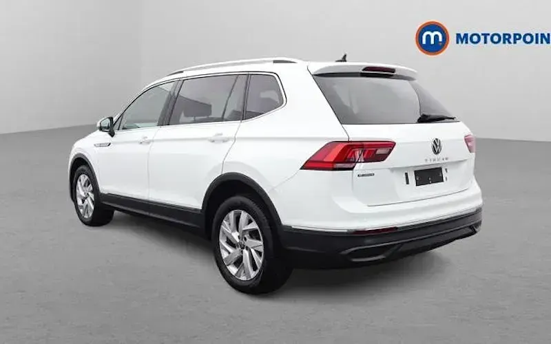 Used VW Tiguan Allspace Life 150 HP (110 kW) 2024 SUV