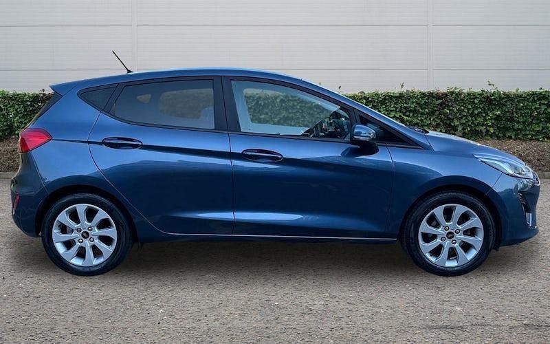 Used Ford Fiesta Trend 86 HP (63 kW) 2019 Blue Hatchback