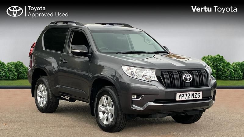 Used 2022 Toyota Land Cruiser SUV | £34,080 (Good price) - Image 1/3