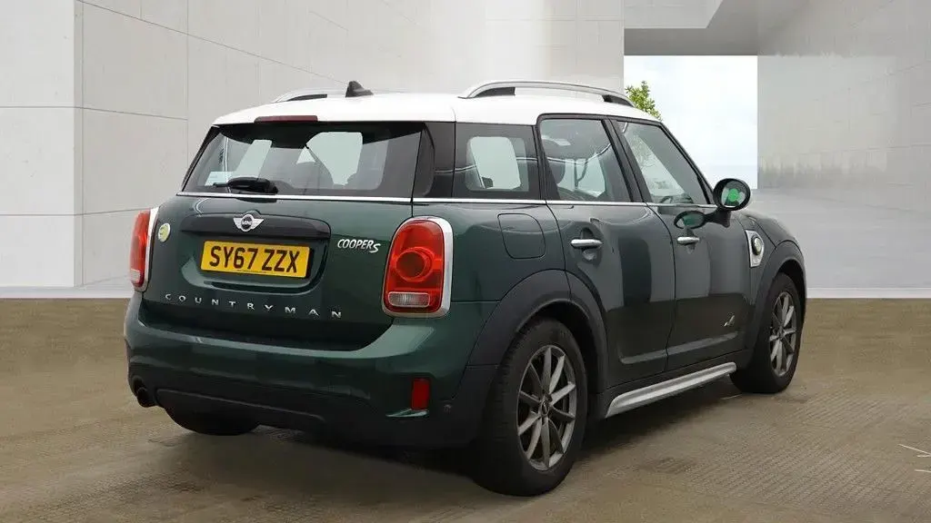 Used Mini Cooper Countryman 224 HP (164 kW) 2018 Green SUV