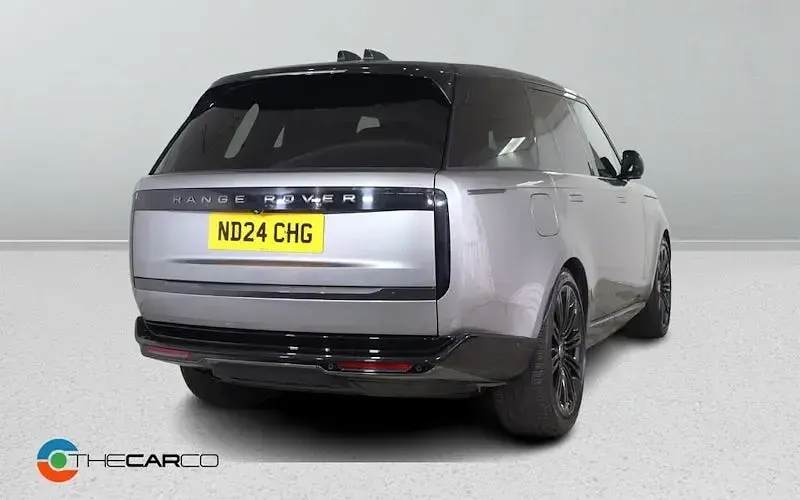 Used Land Rover Range Rover SE 300 HP (220 kW) 2024 Grey SUV