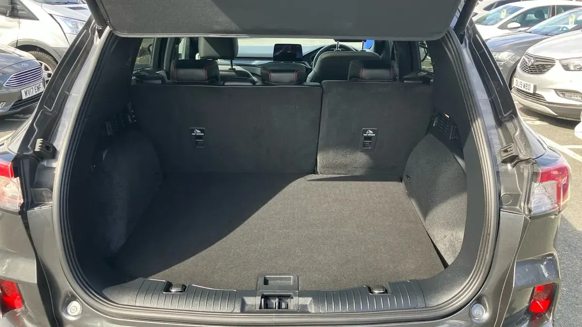 Used Ford Kuga ST-Line X 150 HP (110 kW) 2023 Grey SUV