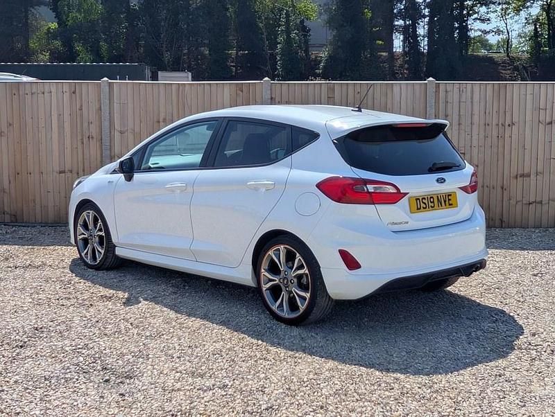Used Ford Fiesta ST-Line X 120 HP (88 kW) 2019 White Hatchback