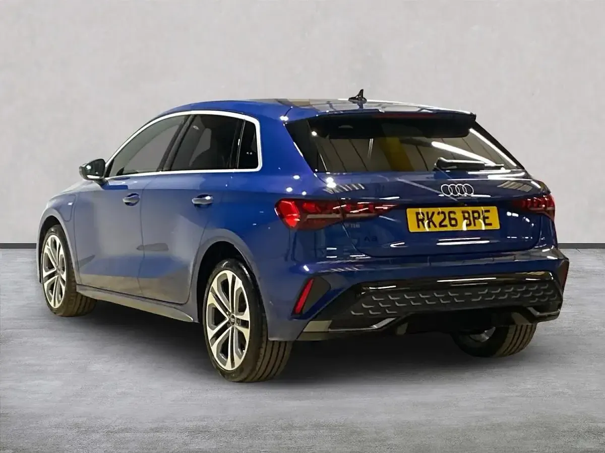 Used Audi A3 e-tron S-Line 204 HP (150 kW) 2026 Blue Hatchback