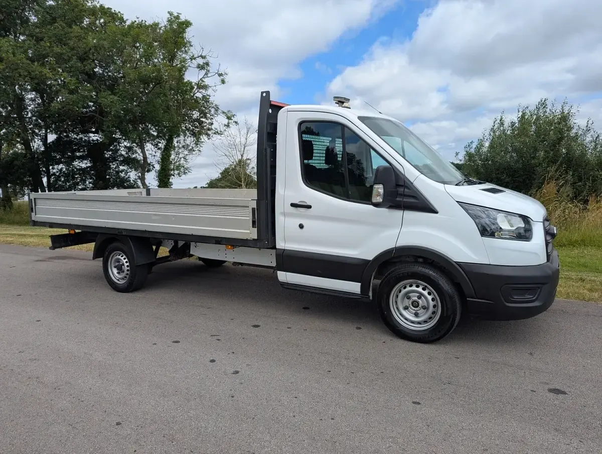 Used Ford Transit 130 HP (95 kW) 2022 White Van