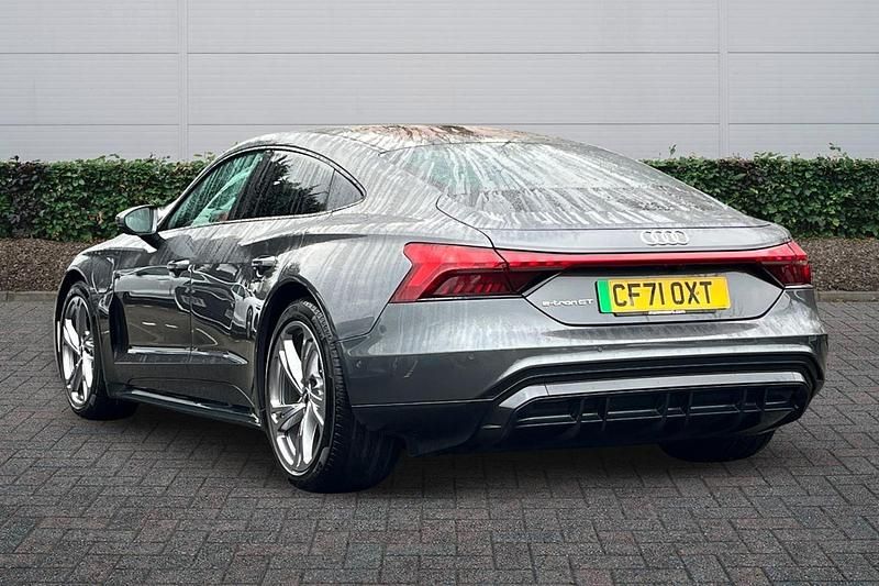 Used Audi e-tron 389 kW (530 HP) 2021 Daytona grey pearlescent SUV