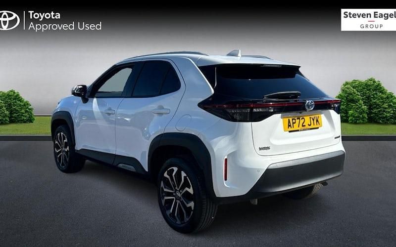 Used Toyota Yaris Hybrid Design 116 HP (85 kW) 2025 Estate