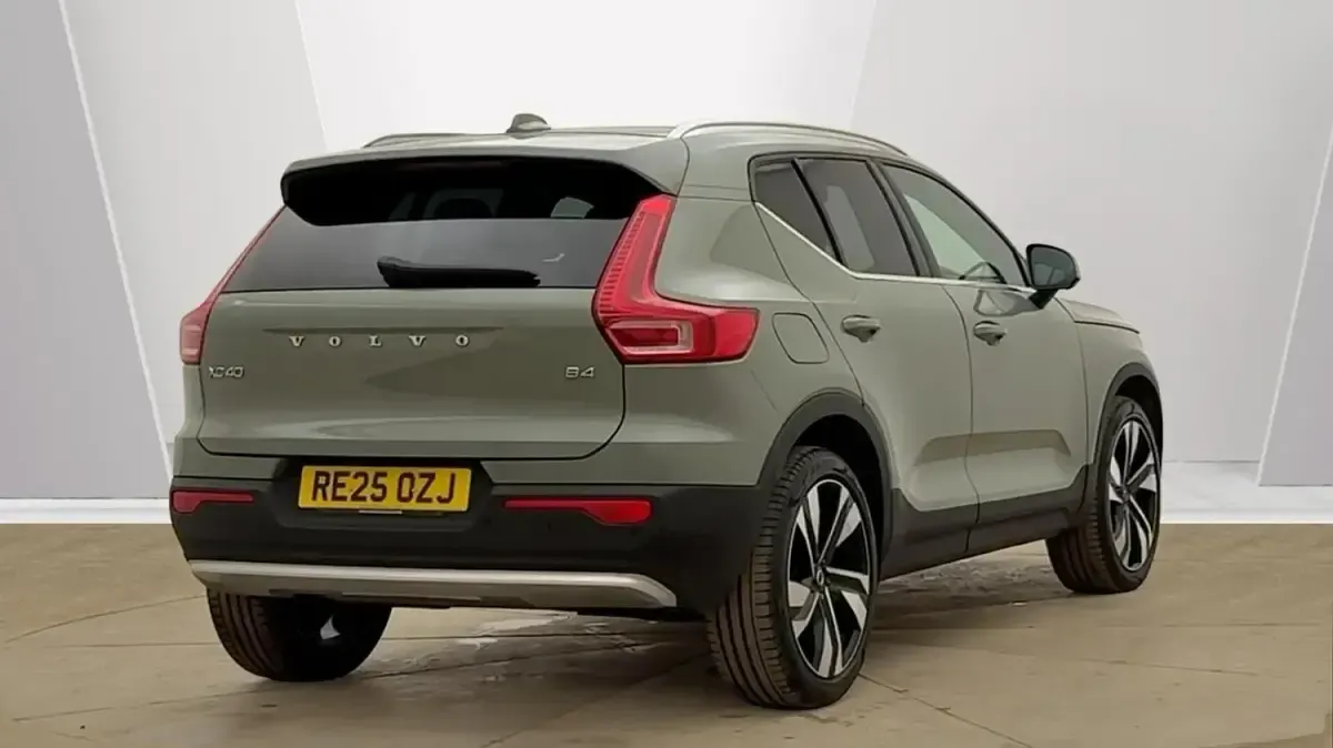 Used Volvo XC40 Ultra 2025 Green SUV