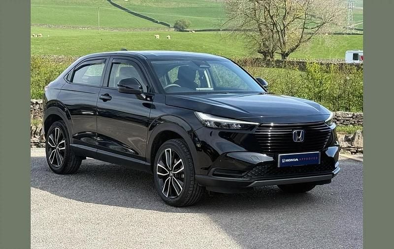 Black Used 2024 Honda HR-V Elegance SUV | £24,995 (A bit pricey) - Image 1/4