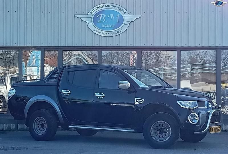 Used Mitsubishi L200 136 HP (100 kW) 2007 Black Pickup