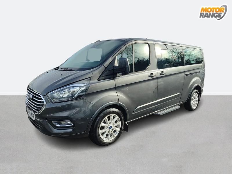 Used Ford Tourneo Custom Titanium 130 HP (95 kW) 2022 Grey Van