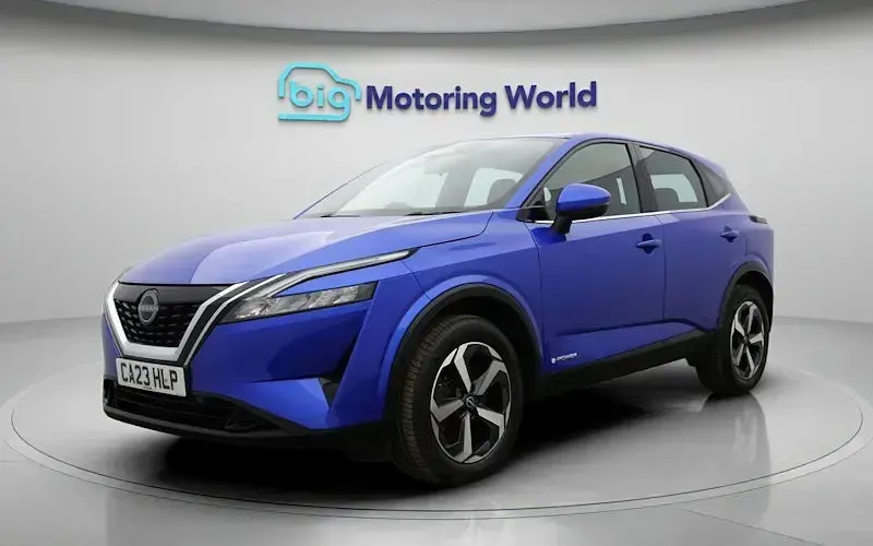Used Nissan Qashqai Acenta Premium 190 HP (139 kW) 2023 Blue SUV